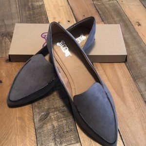 Grey Brash Flats